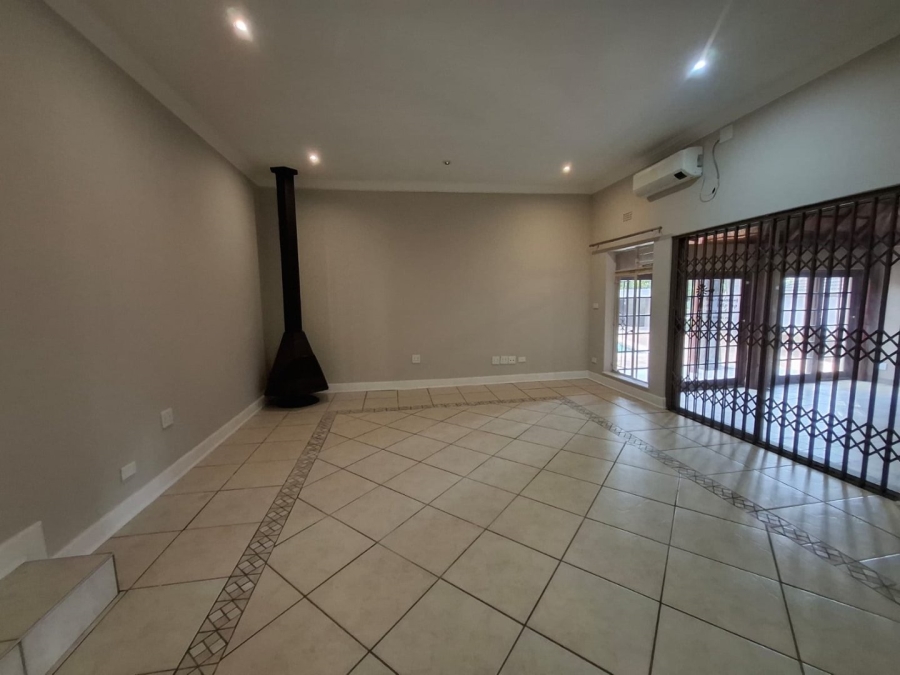 4 Bedroom Property for Sale in Safari Gardens North West